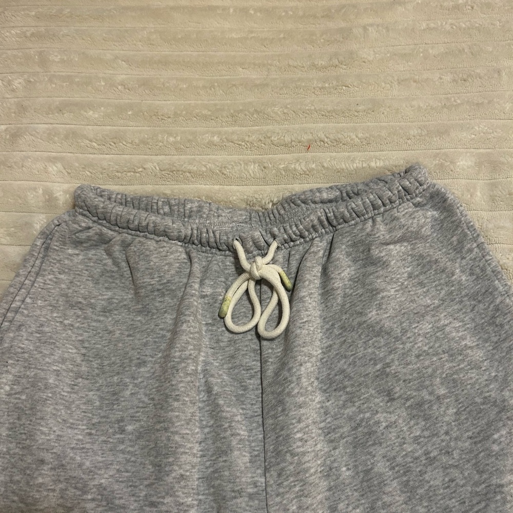 Gray women’s Sweatpants